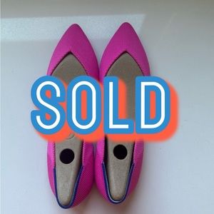 Rothy’s THE POINT- Dragon Fruit- size 6.5